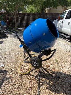 Concrete mixer