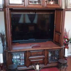 Entertainment Oak Wood  With TV 60"