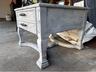 End table, grey / whitewash 26x26x20