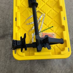 Dual Monitor Mount