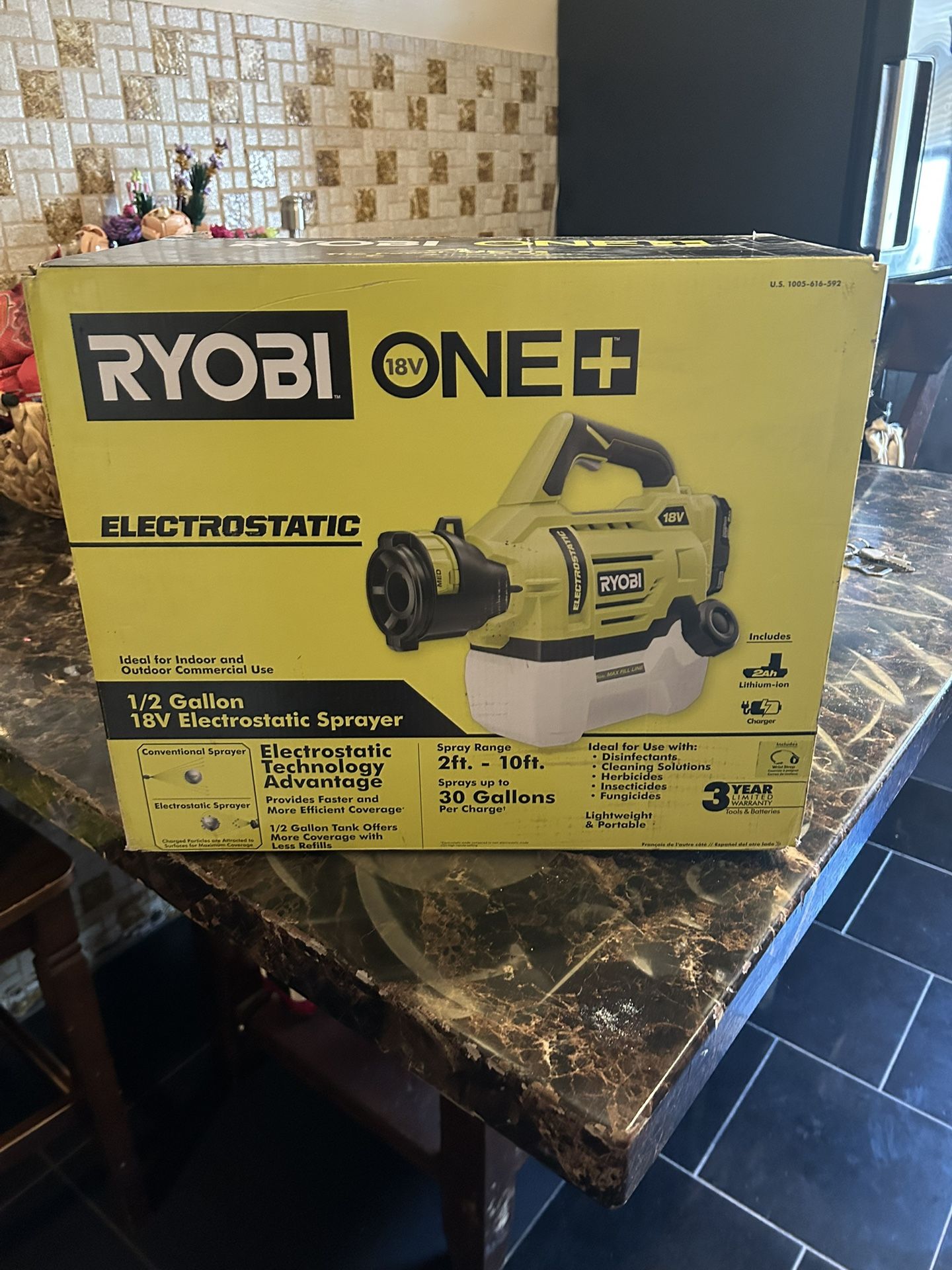 RYOBI - ONE+ 18V Cordless Electrostatic 0.5 Gal Sprayer with 2.0 Ah Battery and Charger - P2890 