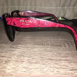 Prada Frames