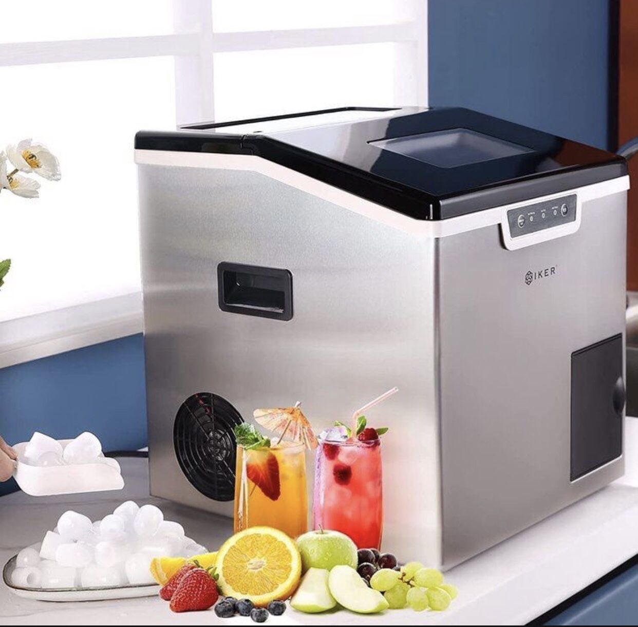 44 Lb. lb. Daily Production Bullet Clear Ice Portable Ice Maker P
