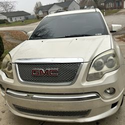 2011 GMC Acadia