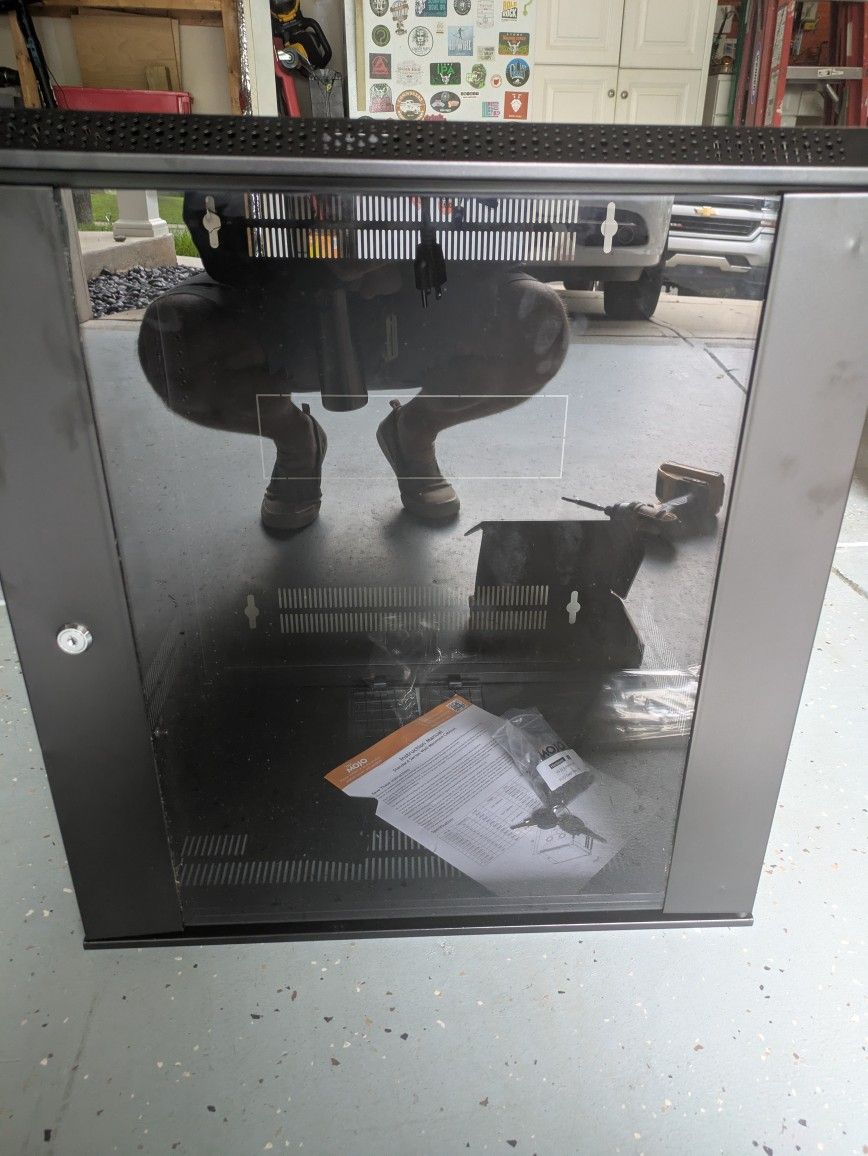 12U Wall Mount Server Cabinet β Assembled & Ready!