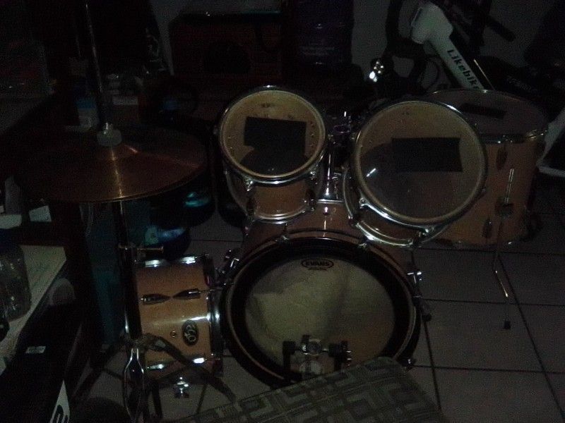 Drum Set