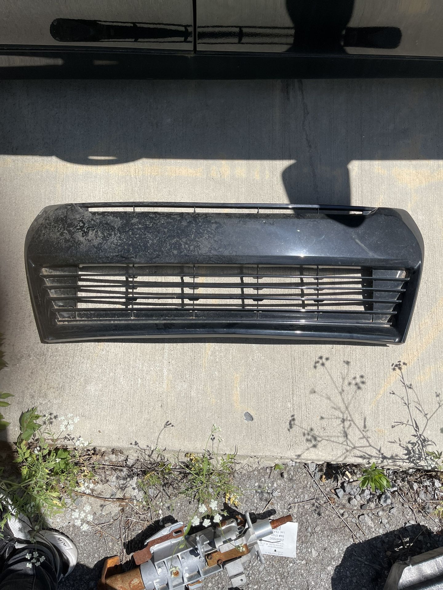 Lower Center Grille For 2014-2016 Toyota Corolla S