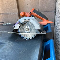 Ridgid 6 1/2 Inch Battery Operated Circular Saw. No Battery, Saw Only.