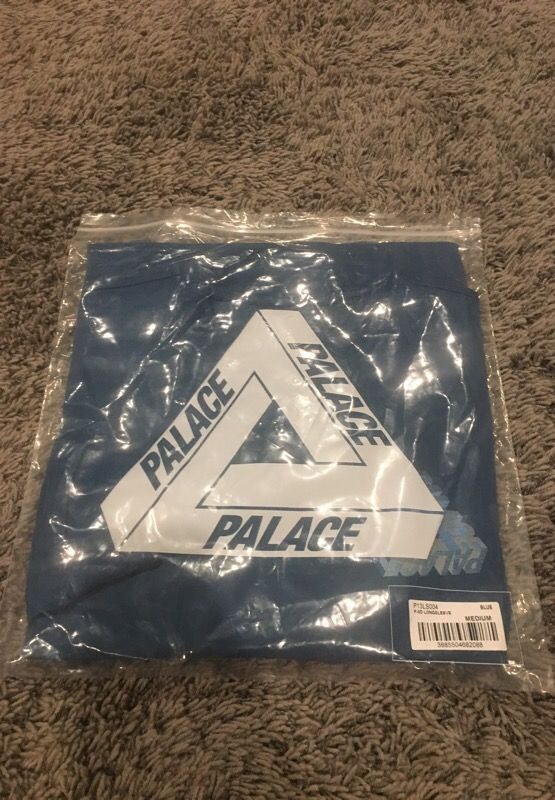 Palace 3D Long Sleeve Size M