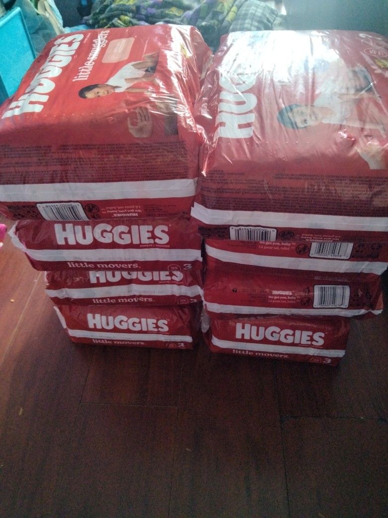 8 Packs Of Huggies Of Number 3