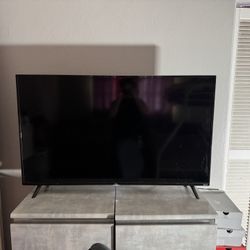 Roku 55’ Smart TV