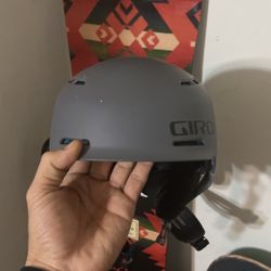 Snowboard Helmet (giro) Xs/s