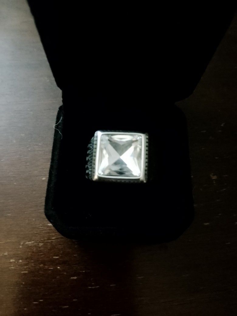 Multiple New Jewelry In High End Stainless Steel And Silver