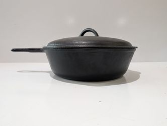 Vintage Cast Iron Dutch Oven Skillet With Lid Deep Fry Pan Made In USA Kitchen