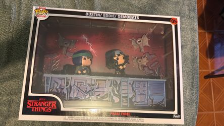 Eddie And Dustin Funko Moment 