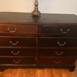 6 Drawer Dresser & Mirror 