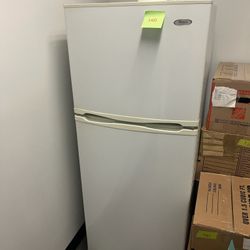Whirlpool Compact Top-Freezer Refrigerator 