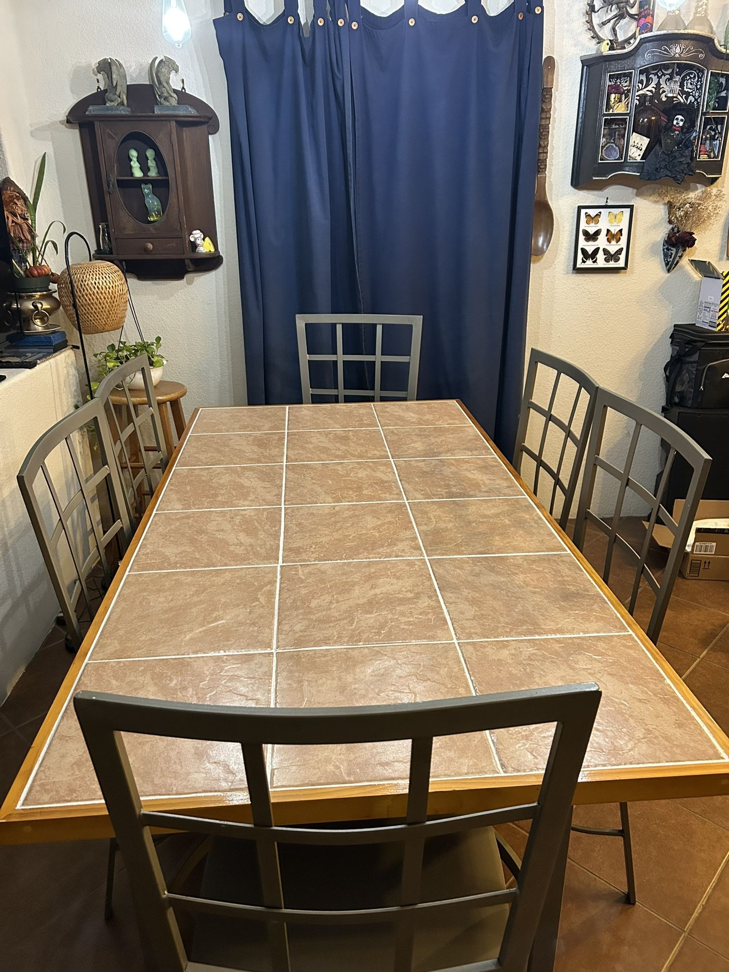 Kitchen table