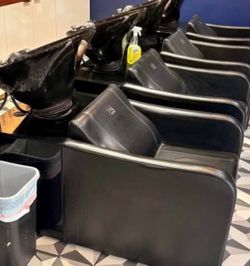 Salon sinks w/base and salon chairs