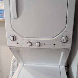 GE Stacked Laundry Center (Gas)