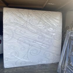 Mattress Cal-king Size 