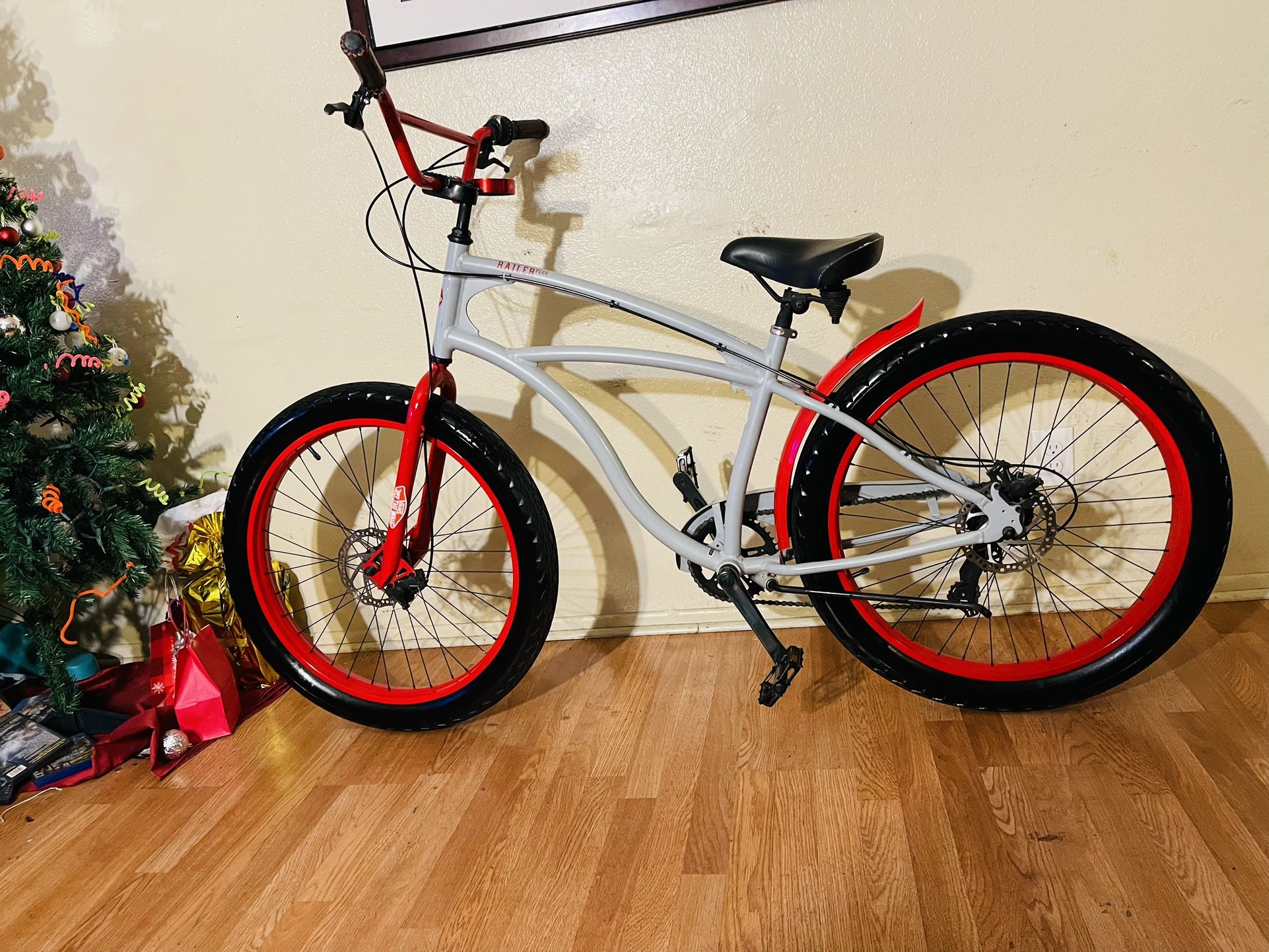 Del Sol Fat Tire Haro Beach Cruiser 26x3.0 Like New
