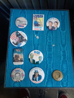 George Bush and Clinton 1992 pins
