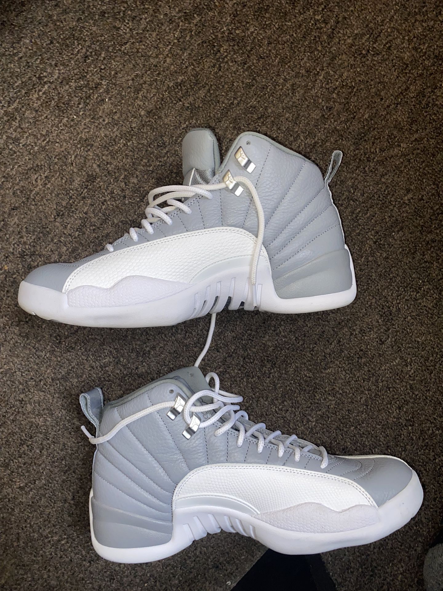 Jordan 12’s Men 9.5
