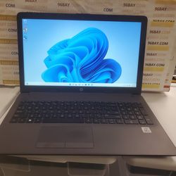 HP 250 G8 Notebook 15.6" i5-1035G1 Win 11 (INV. D1036)

