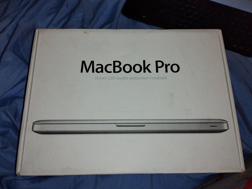 Mac Laptop Box