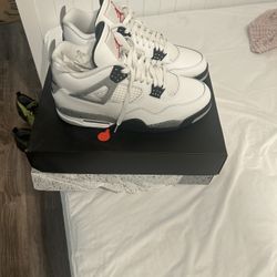 Jordan 4