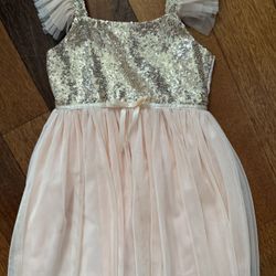 Girls Size 8 Soft Peach Formal Dress