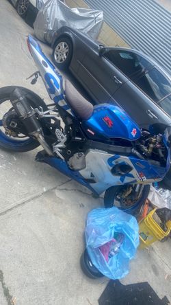 Suzuki gsxr sv600