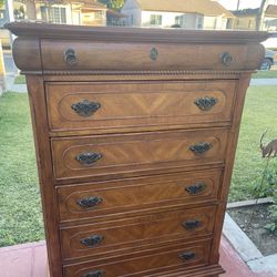 6 Drawer Dresser