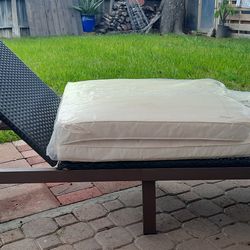 Reclining Outdoor Chair