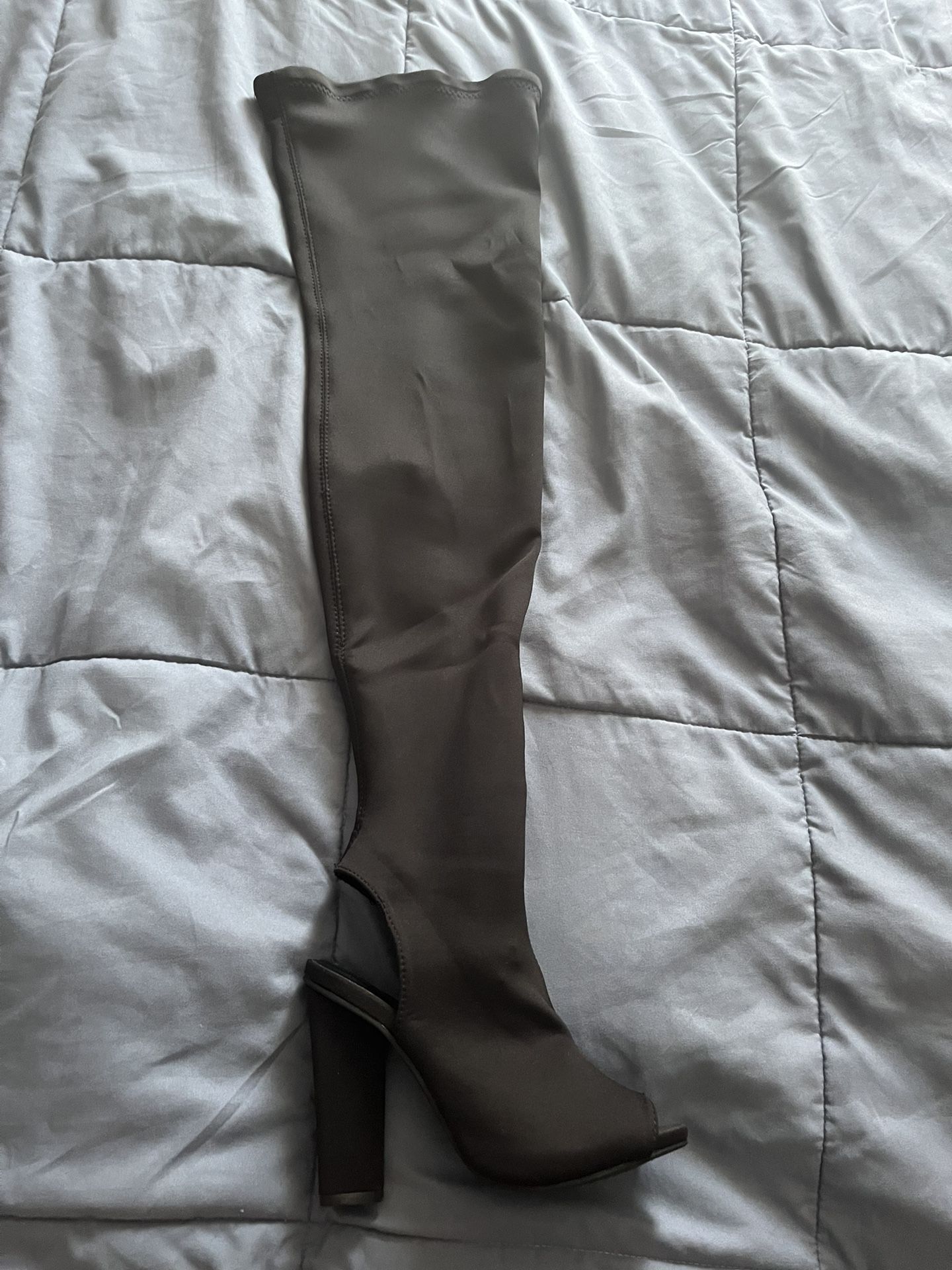 Women’s Thigh High Boots