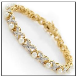 Gorgeous Womens 18K Yellow Gold Over Solid Sterling Silver Diamond and Pearl 7.7 Inch Designer Bracelet