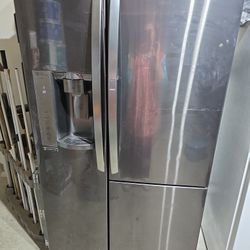 LG Refrigerator 