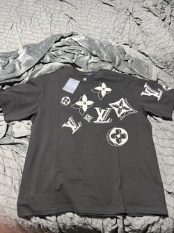 XXL Louis Vuitton Shirt (fits A Xl)