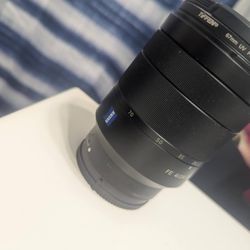 Sony FE (ZEISS) 24-70MM Lens 