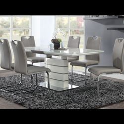 Dining set