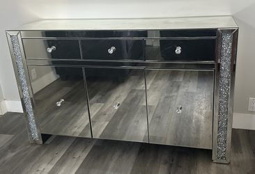 Mirror Cabinet/Dresser