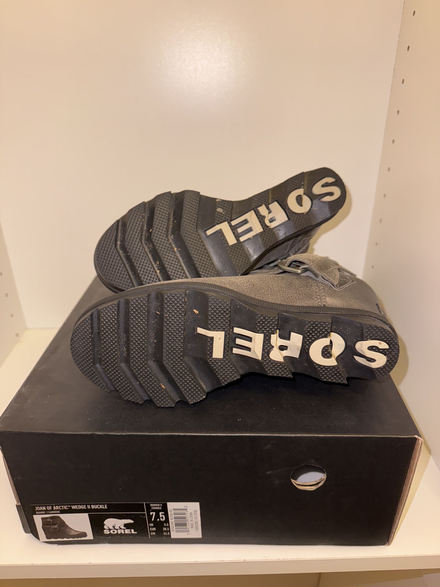 Sorel - Joan of Arctic Wedge - Size 7.5 - $80