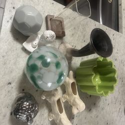 Glass decor figurines