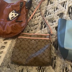 Coach Purse Never Used 