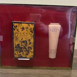 2-pc of Gucci Bloom Profumo di Fiori Eau De Parfum Gift Set