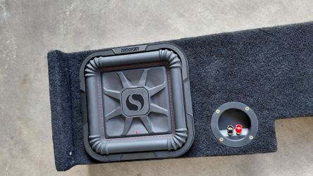 10" KICKER SUB IN SEALED BOX