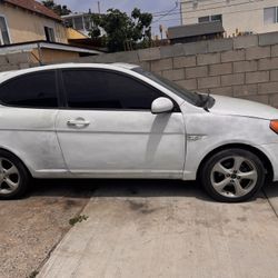 2010 Hyundai Accent