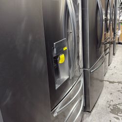 LG French Door Refrigerator 