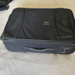 Travel Pro Luggage Set